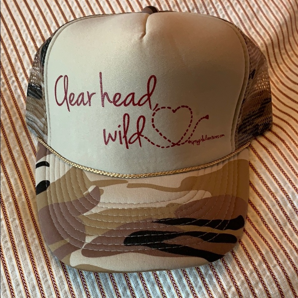 Desert Camo Women's Trucker Hat